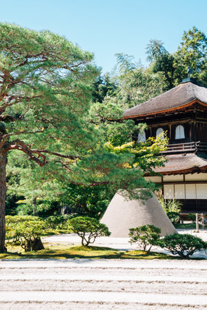 Ginkaku-ji temple, Silver pavilion in Kyoto, Japanのeditorial素材