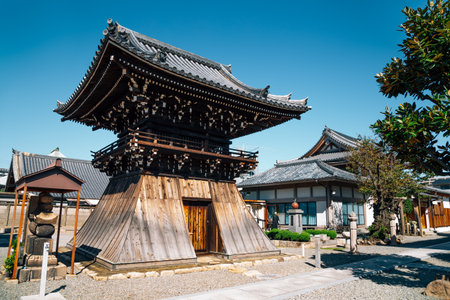 Hyogo, Japan - October 1, 2018 : Choen-ji Temple at Amagasaki Teramachi streetのeditorial素材