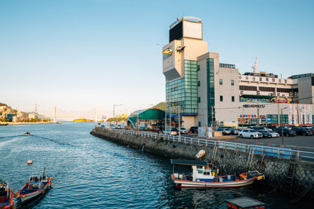 Yeosu, Korea - April 26, 2021 : Fish marketのeditorial素材