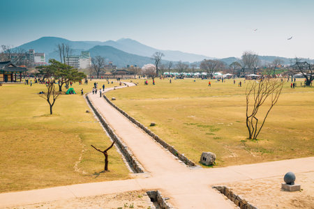 Seosan, Korea - April 11, 2015 : Haemieupseong Fortressのeditorial素材