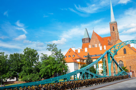 Most Tumski bridge and Ostrow Tumski Cathedral island in Wroclaw, Polandのeditorial素材