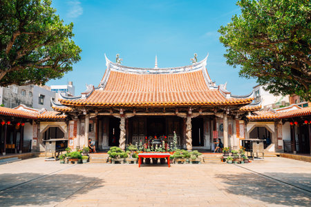 Lukang, Taiwan - May 5, 2018: Lukang Lungshan Templeのeditorial素材