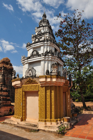 Detail of Lolei temple  in Siem Reap,Cambodia  Lolei is the northernmost temple of the Roluos group of three late 9th century Hindu temples の写真素材
