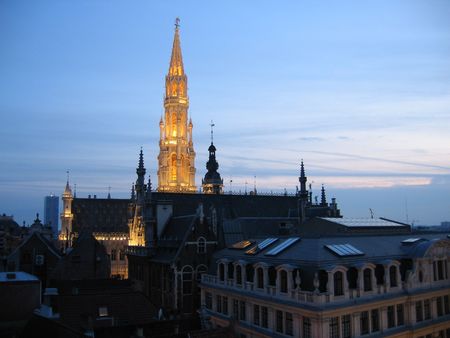 Night shot in Brusselsの写真素材