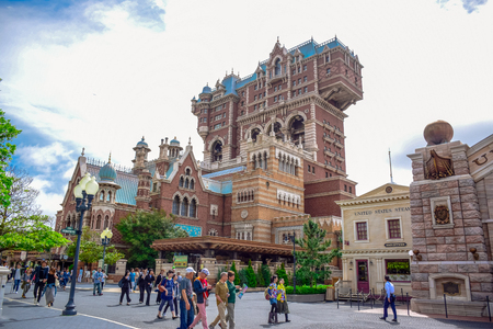CHIBA, JAPAN: Tower of Terror attraction in Tokyo Disneysea located in Urayasu, Chiba, Japanのeditorial素材