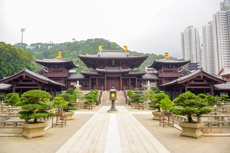 Chi Lin Nunnery, a large Buddhist temple complex located in Diamond Hill, Kowloon, Hong Kongのeditorial素材