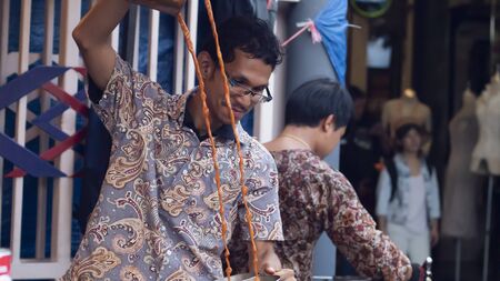 October  2019 Bangkok Thailand food vendor at Chatuchak weekend market in Bangkok, Thailand. It is the largest market in Thailand.  Tourists are shoppingのeditorial素材