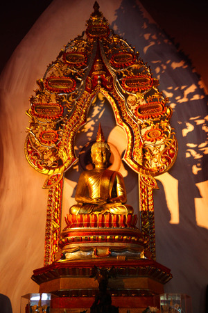 buddha statue in Lampang, Thailandのeditorial素材