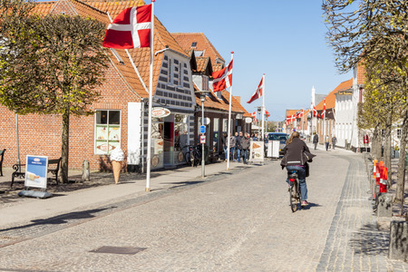 RINGKOBING, DENMARK - MAY 8, 2017: Street  of old town on sunny sunday  on may 8, 2017 in Ringkobing, Denmark.のeditorial素材