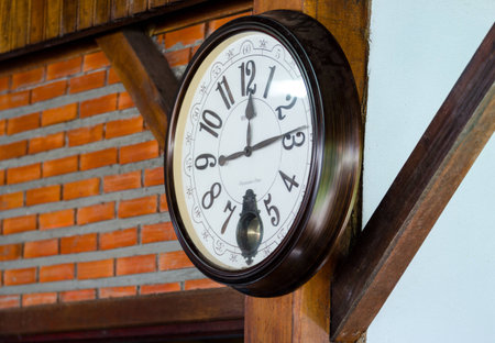 Watch the coffee shop in a beautiful, interesting.
