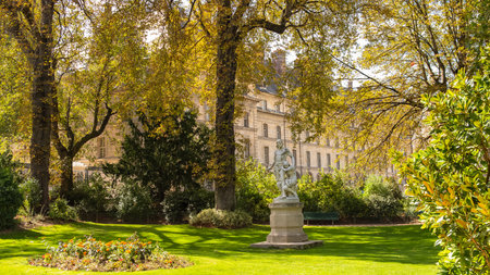 Paris, the Invalides boulevard, beautiful public gardenのeditorial素材