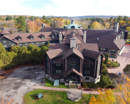 Montebello, Quebec: Exterior of the Fairmont ChÃ¢teau Montebello hotelのeditorial素材