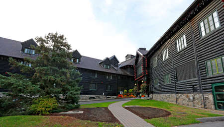 Montebello, Quebec: The Fairmont ChÃ¢teau Montebelloのeditorial素材