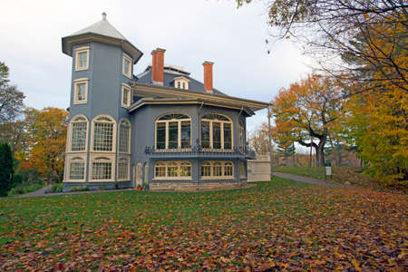 Montebello, Quebec: Parks Canada Manoir-Papineau National Historic Siteのeditorial素材