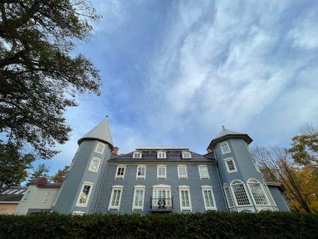 Montebello, Quebec, Canada: Parks Canada Manoir-Papineau National Historic Site in Montebello, Quebecのeditorial素材