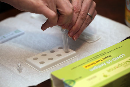 Rapid Test Device, Rapid Response Covid-19 Antigenのeditorial素材