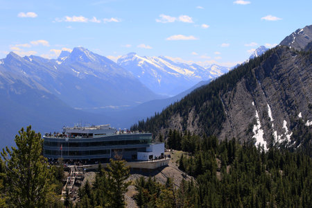 the canadian rocky mountains in banffのeditorial素材