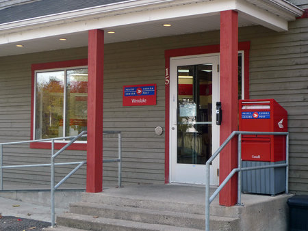 Canada Post Office in Wendake