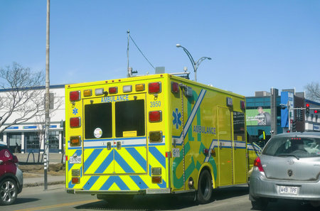 An ambulance in Quebec City traffic.のeditorial素材