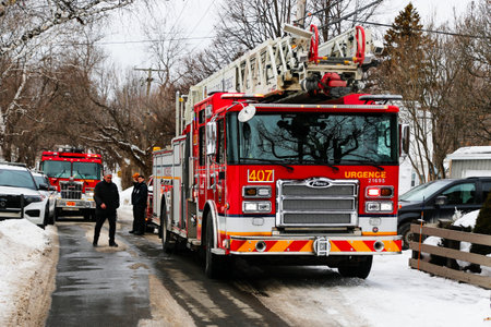 Quebec City fire department intervention in winter
