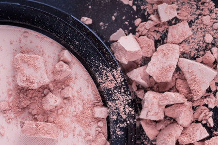 Face foundation powder product with crumbled texture