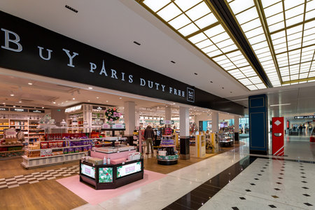 PARIS, FRANCE - April 11, 2022: Souvenir and gift Duty Free Buy shop in Charles de Gaulle airportのeditorial素材