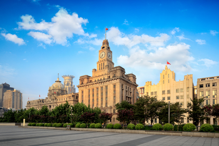 Shanghai Bund historical buildings in the morning, Shanghai Chinaのeditorial素材