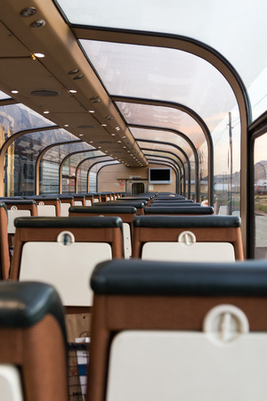Kamloops, Alberta, Canada - October 04 2017: Via Rail's Panorama Carのeditorial素材