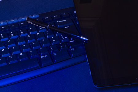 keyboard close to the tablet and penの写真素材