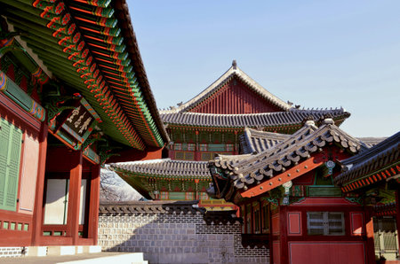 Changdeokgung Palace is the most well-preserved of royal Joseon palaces. Tourist attraction in Seoul, South Korea. Winter seasonのeditorial素材