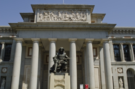 Prado Museum  Statue of the painter Diego Velazquez in foreground  Madrid  Spain のeditorial素材
