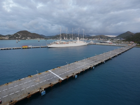 Close up of Philipsburg Harbor, Saint Martinの写真素材