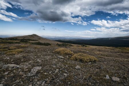 Idyllic fall landscape in the Indian Peaks Wilderness, Colorado, USAの写真素材