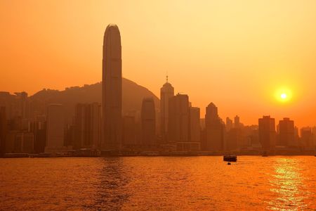 View Central Hong Kong and IFC by Sunset across from Victoria Harborの写真素材