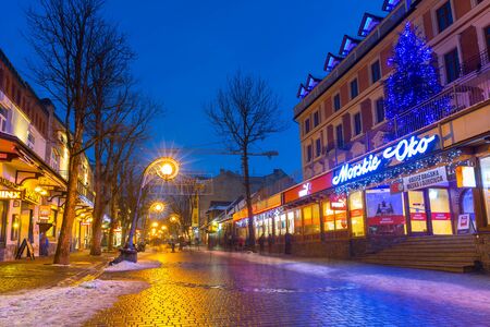 Famous Krupowki street in Zakopane at winter timeのeditorial素材