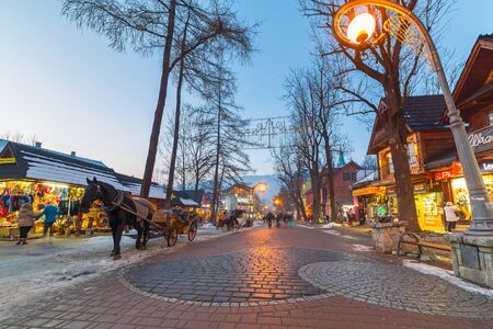Famous Krupowki street in Zakopane at winter timeのeditorial素材