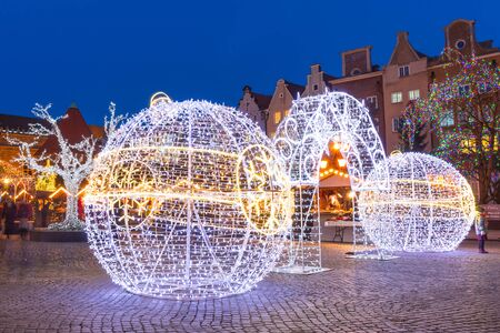 Christmas decorations on the old town of Gdansk at night, Polandの写真素材