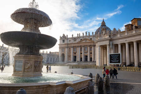 Vatican city - January 10, 2019: Architecture of the St. Peter's Square and Basilica in Vatican City.のeditorial素材