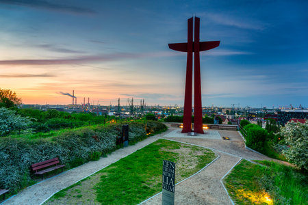 Gdansk, Poland - May 31, 2022: The Millenium cross on the Gradowa hill in Gdansk at sunset. Polandのeditorial素材