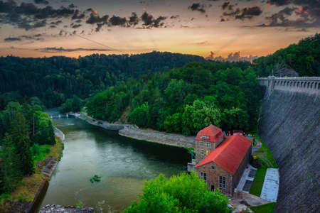 The dam and hydroelectric power plant on the Pilchowickie lake at sunset, Lower Silesia. Polandの素材 [FY310192333182]