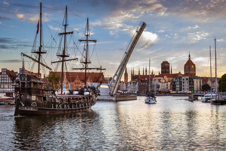 Gdansk, Poland - July 29, 2022: Pirate sailing ship with tourists on board in the waters of the MotÅawa river in Gdansk, Poland.のeditorial素材