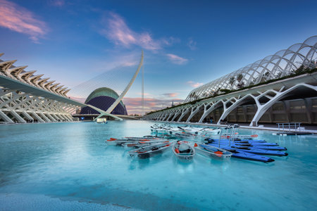 Valencia, Spain - January 20, 2023: Amazaing modern architecture of Valencia city at dusk. Spainのeditorial素材