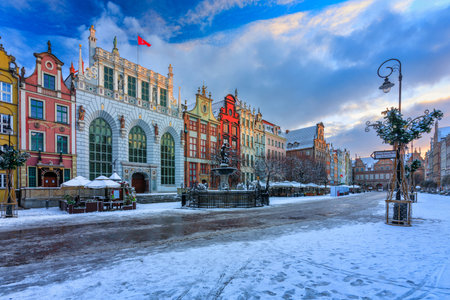 Sunrise in the historic center of Gdansk in winter, Poland.の写真素材