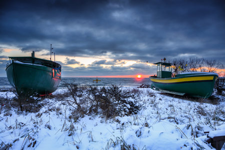 Winter landscape of Baltic Sea coast in Gdynia OrÅowo at sunrise, Baltic Sea. Polandの写真素材