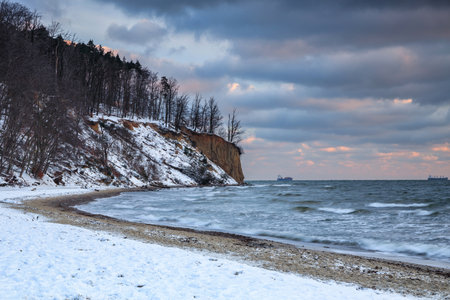 Winter landscape of Baltic Sea coast in Gdynia OrÅowo at sunrise, Baltic Sea. Polandの写真素材
