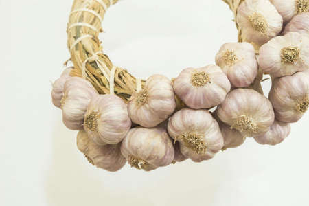 White garlic blubs cut out . Bunch of garlic blubs isolated whiteの写真素材