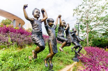 The sculpture of children groupのeditorial素材