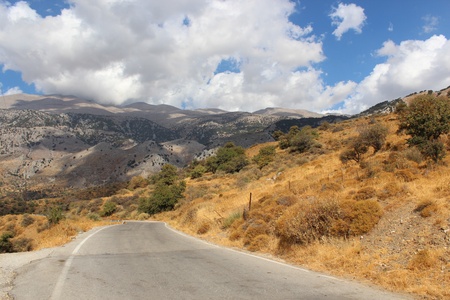 Mountain road on Creteの写真素材