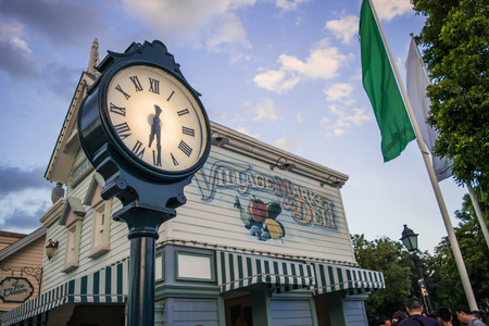clock post in villa market