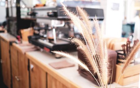 cafe light bulbの写真素材
